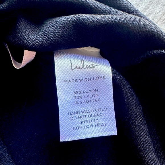 NWOT Lulu’s XS Off the Shoulder Bodysuit - Picture 3 of 4